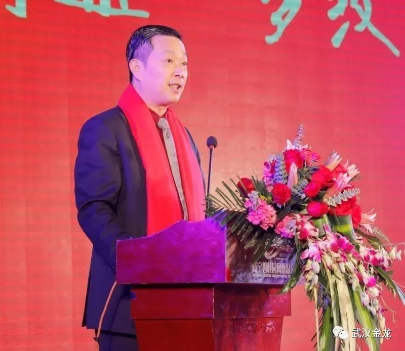 蓝月亮香港正版资料大全