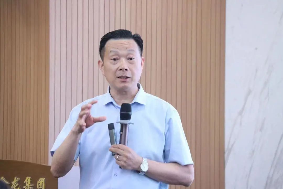 蓝月亮香港正版资料大全